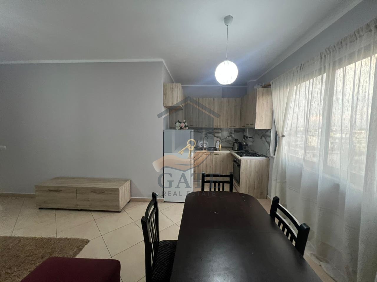 Jepet me qira, Apartament 2+1+2, UKD, Durrës
