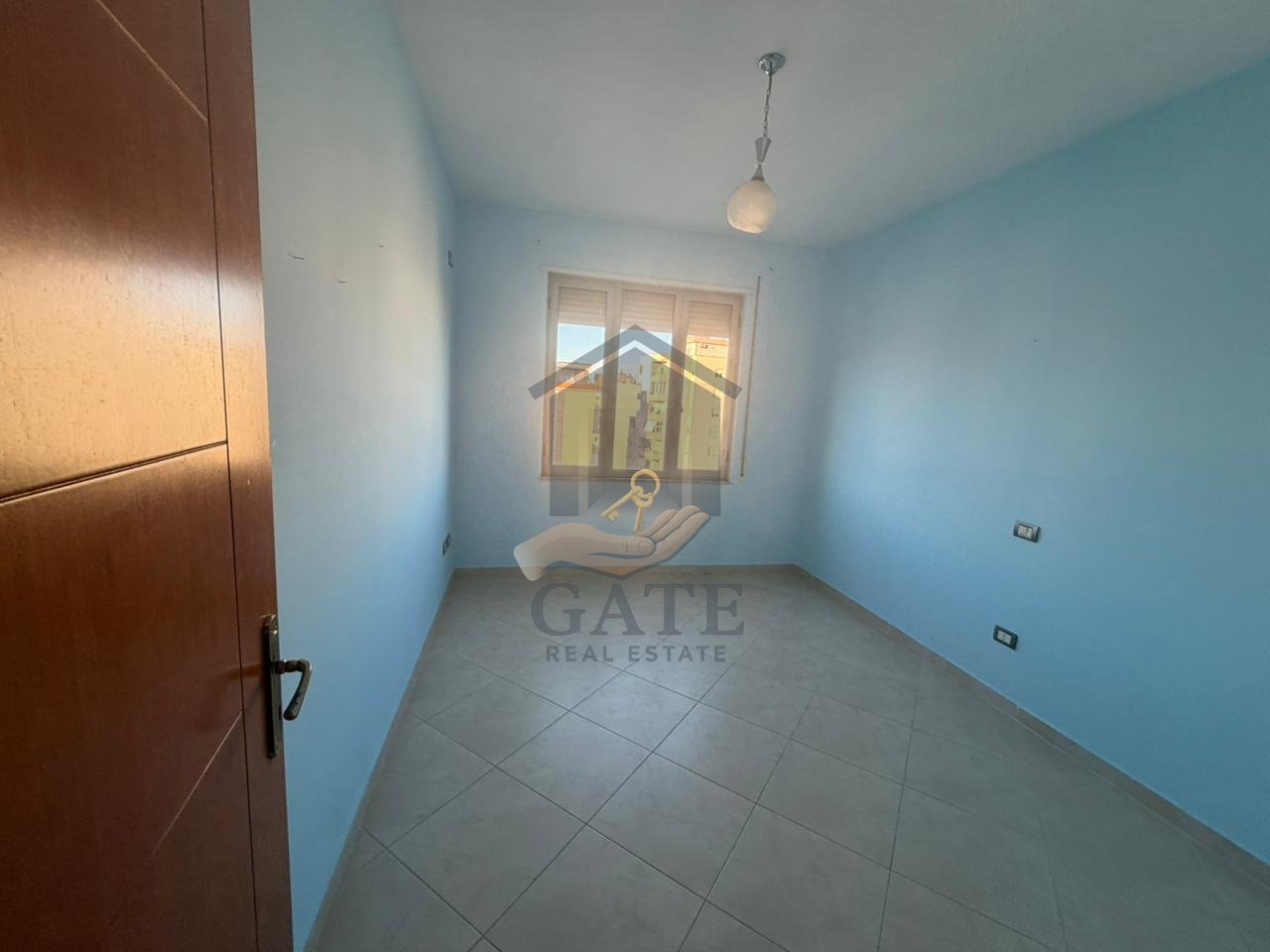 Appartamento 2+1+2 in vendita, Palazzo dello Sport, Durrës