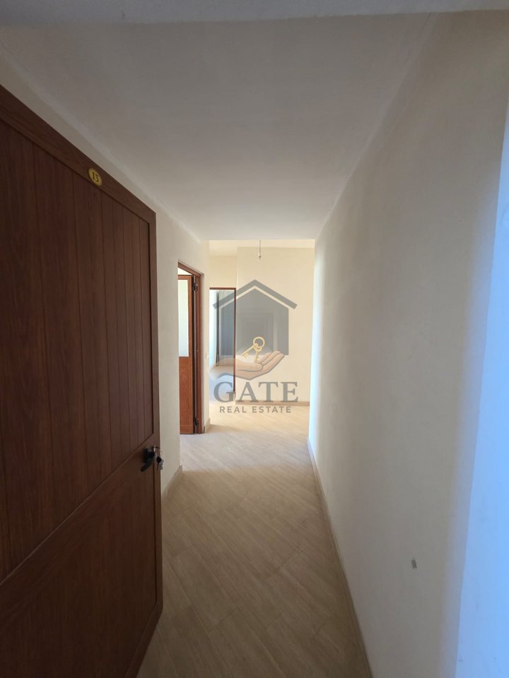 Shitet, Apartament 2+1 Qerret, Durres