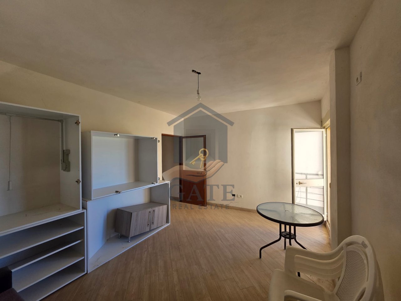 Shitet, Apartament 2+1 Qerret, Durres