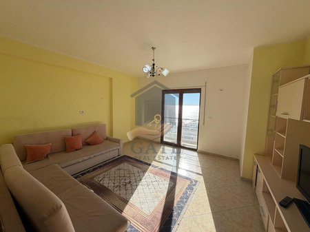 Jepet me qira apartament 2+1+depo+ garazh  në zonën e Arrogostës, Currila.