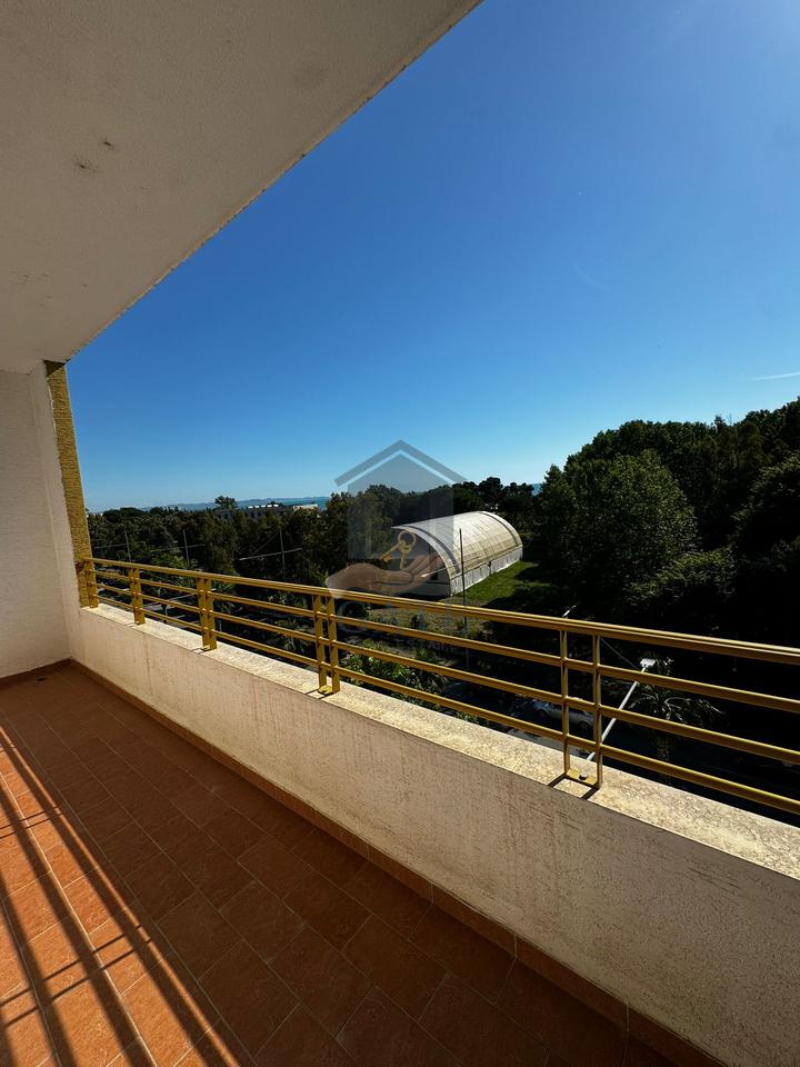 Jepet me qira apartament 2+1+2 në zonën e Plepa.