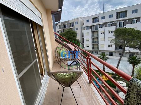 VENDESI APPARTAMENTO 1+1 CON POSSIBILITÀ DI TRASFORMAZIONE IN 2+1