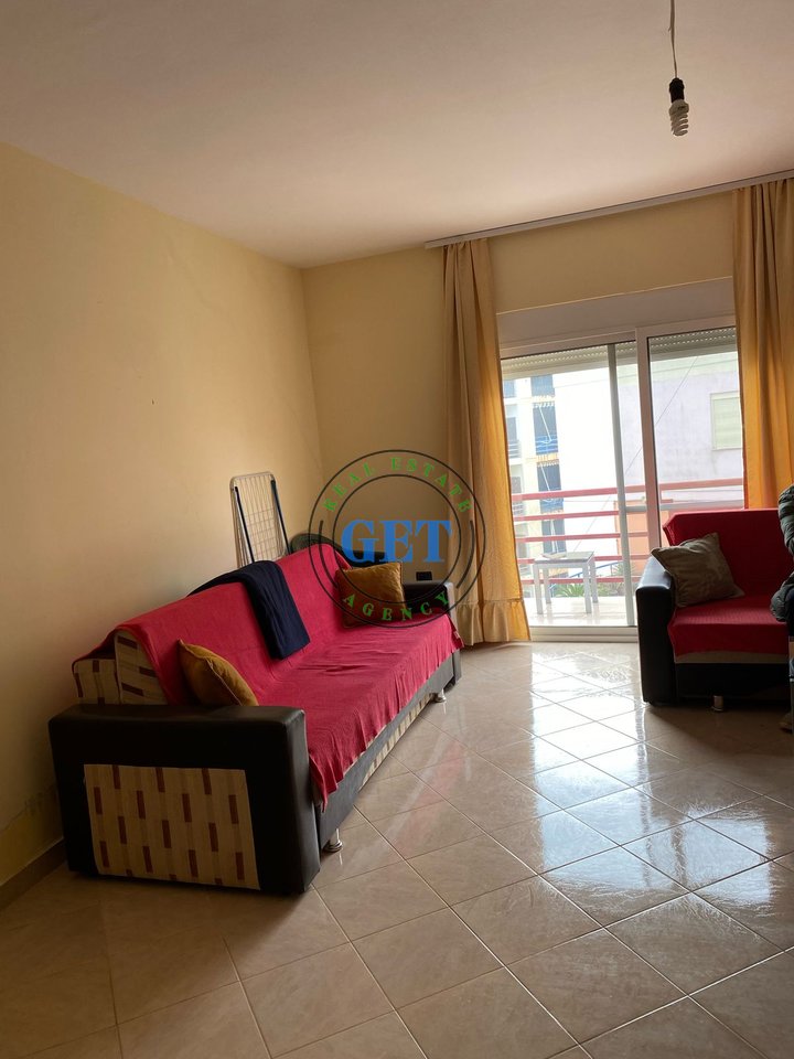 APARTMENT 1+1 FOR SALE WITH POSSIBILITY OF CONVERSION TO 2+1