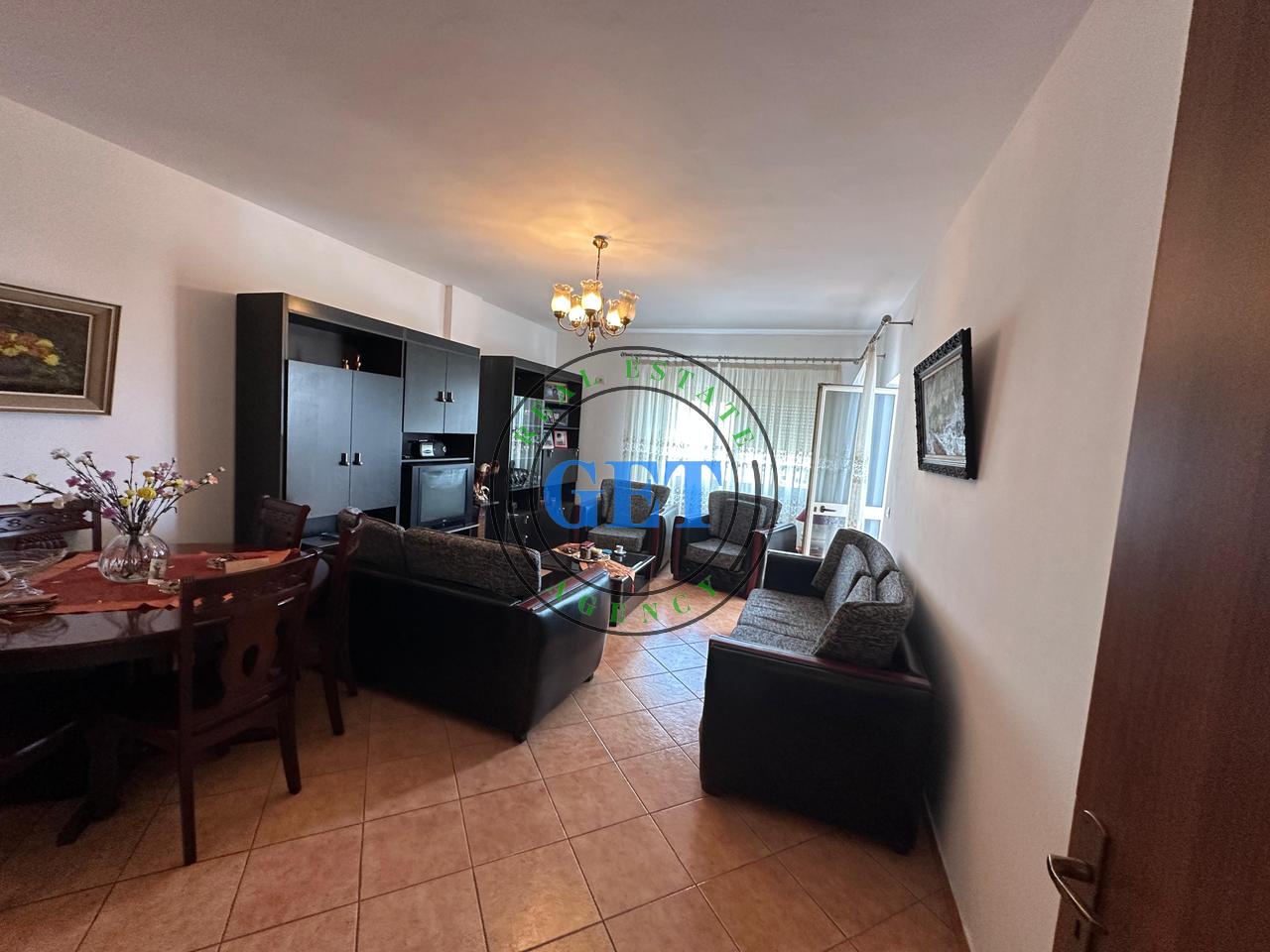 Shitet, Apartament 2+1+2, Ish Rajoni i Policise, Durres