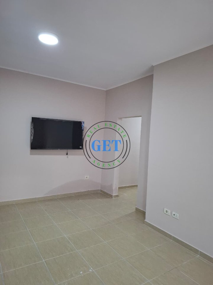 Jepet me qira Apartament 2+1 ,Stadiumi, Durrës