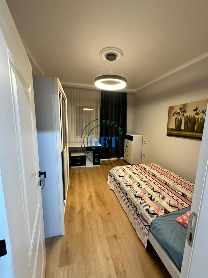 In vendita, Appartamento 3+1+2+2, Piccolo mercato industriale, Durazzo