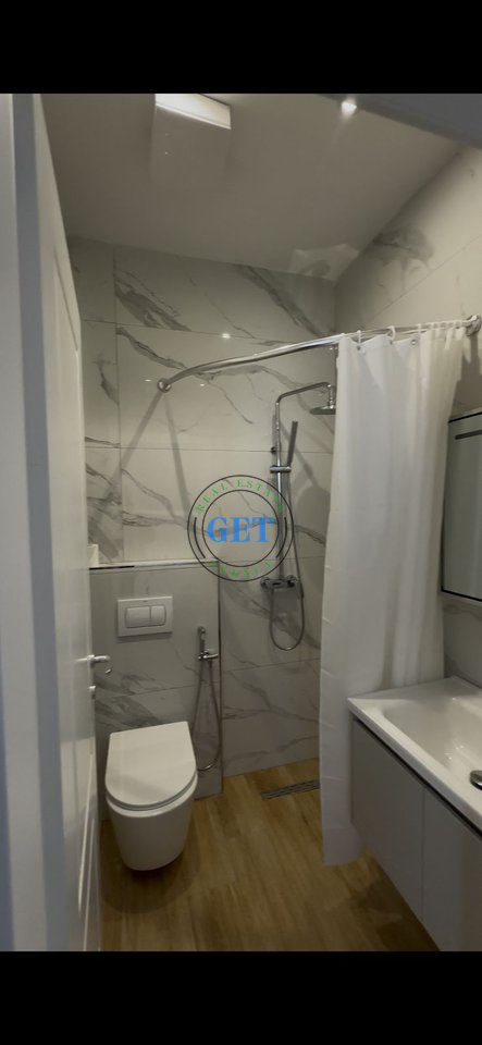 Shitet, Apartament 2+1+2, Tek Ish Urt, Durres!