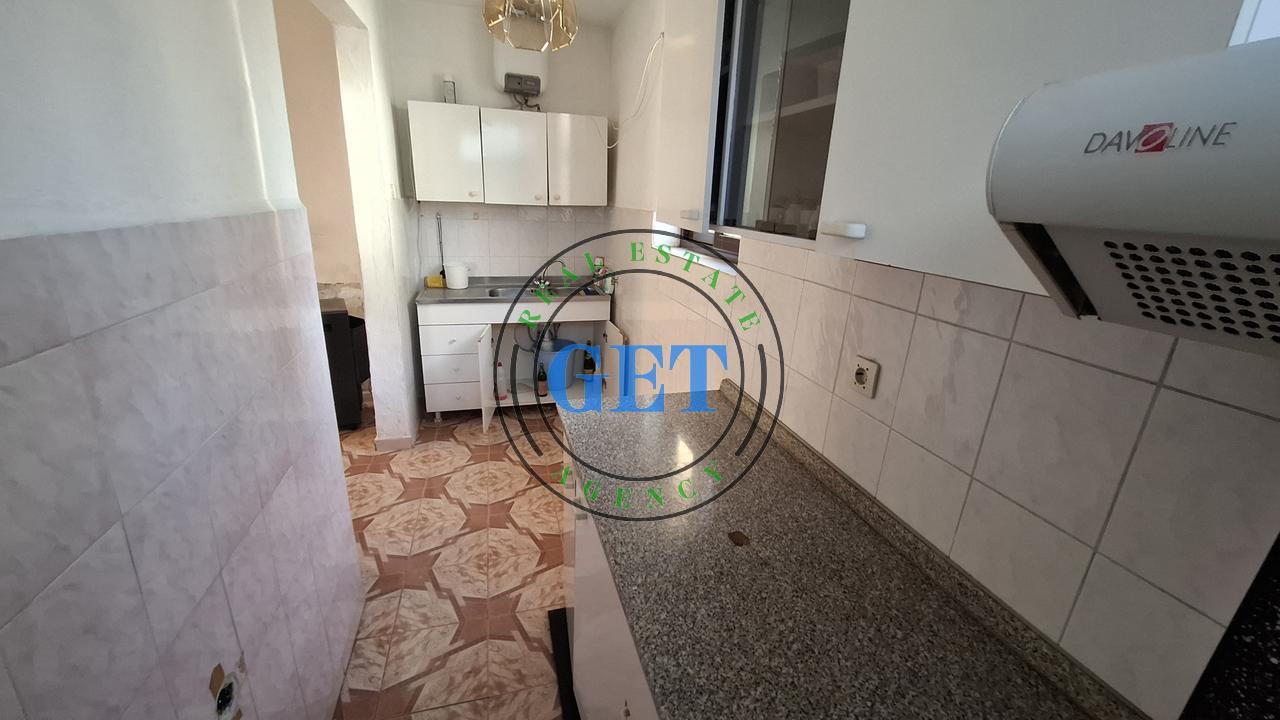 Shitet, Apartament 2+1, Tek Ish Rajoni, Durres!!!