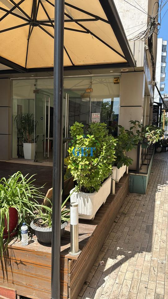 Affitto, Bar Ristorante, Nuova strada del Porto, Durazzo