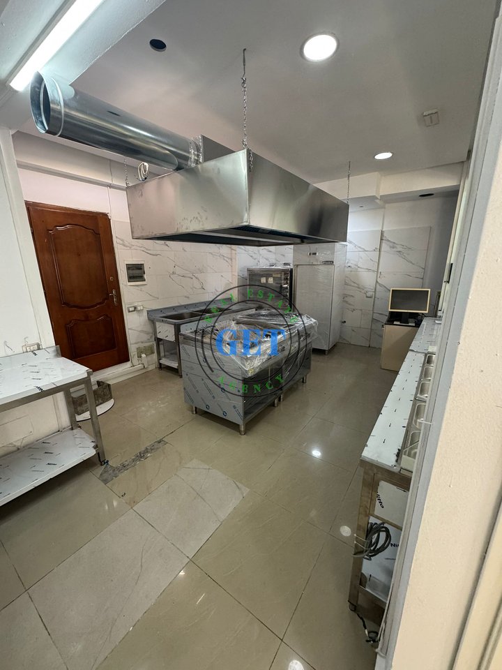 Affitto, Bar Ristorante, Nuova strada del Porto, Durazzo