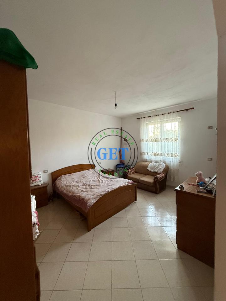 Affitto, Primo Piano di una Casa Privata, Scuola Nuova, Ex Canale, Durazzo.