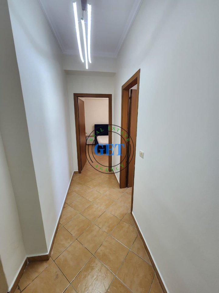 Shitet, Apartament 2+1, Plazh Hekurudha, Durres!