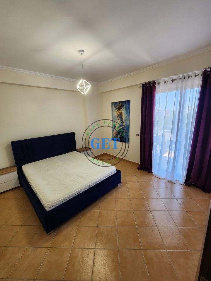 Shitet, Apartament 2+1, Plazh Hekurudha, Durres!