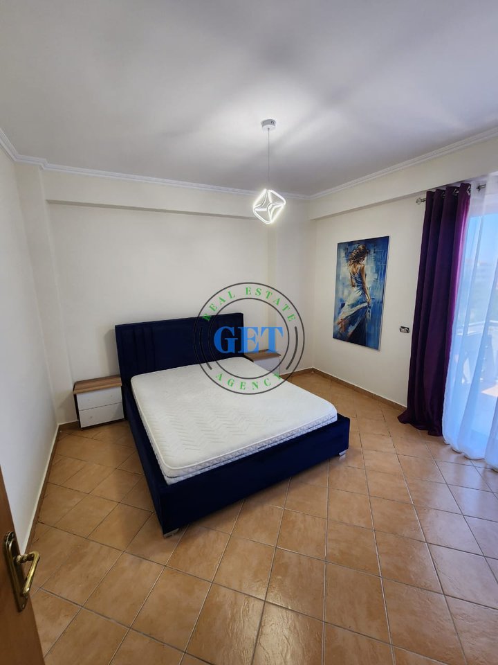 Shitet, Apartament 2+1, Plazh Hekurudha, Durres!