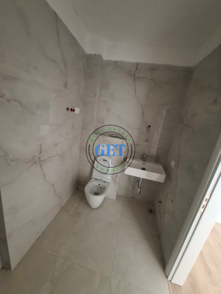 Shitet, Apartament 2+1+2 , PLAZH ILIRA Durres!!!