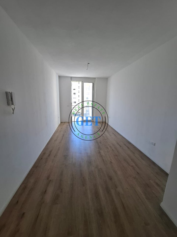 Shitet, Apartament 2+1+2 , PLAZH ILIRA Durres!!!