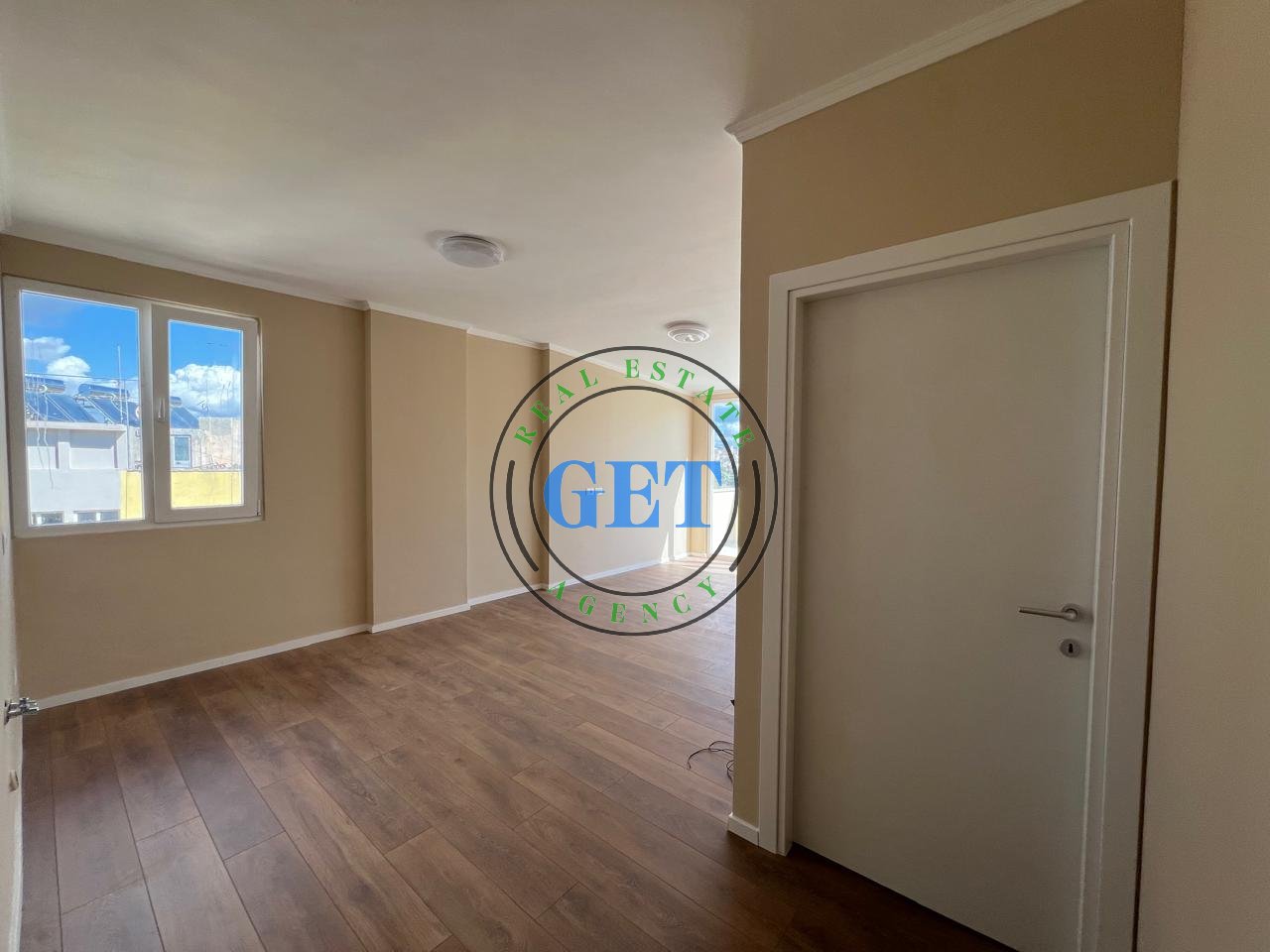 For sale, Apartment 2+1, Iliria Beach, Durres!!!