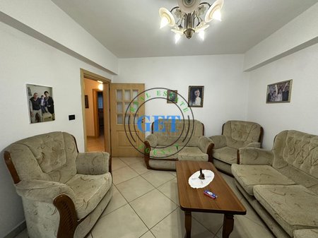 SHITET, APARTAMENT 2+1,RRUGA E PORTIT ,DURRES