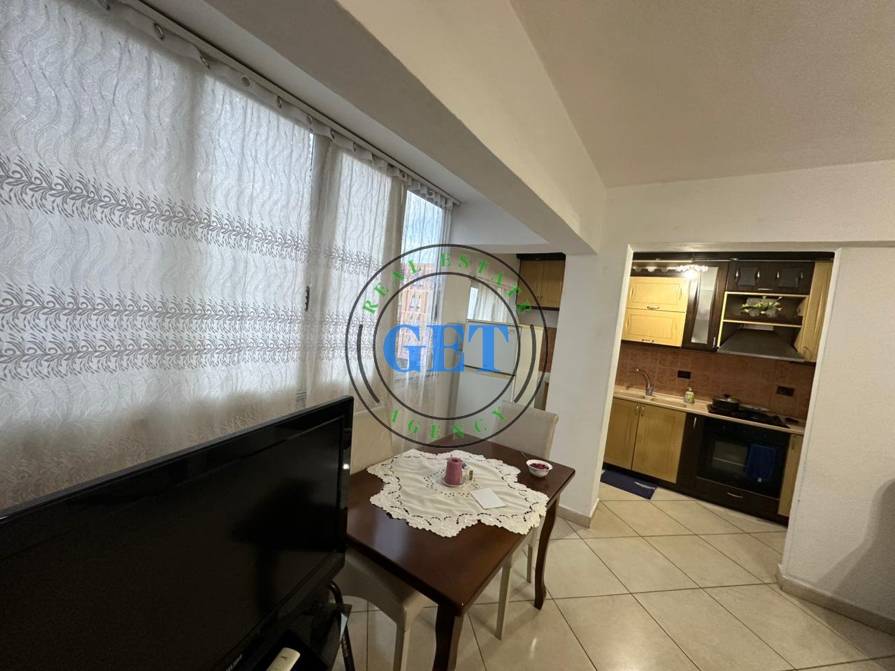 SHITET, APARTAMENT 2+1,RRUGA E PORTIT ,DURRES