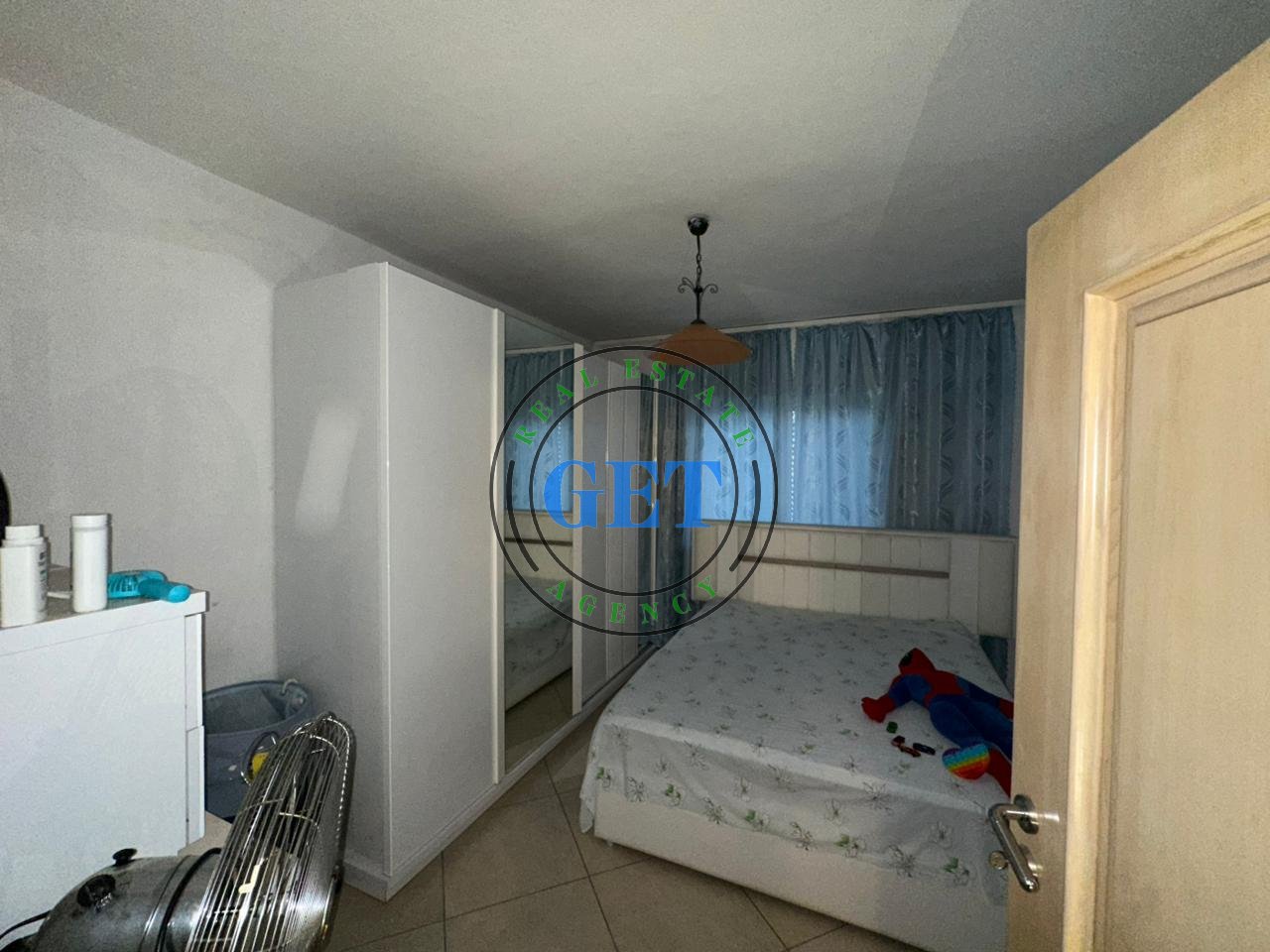 SHITET, APARTAMENT 2+1,RRUGA E PORTIT ,DURRES