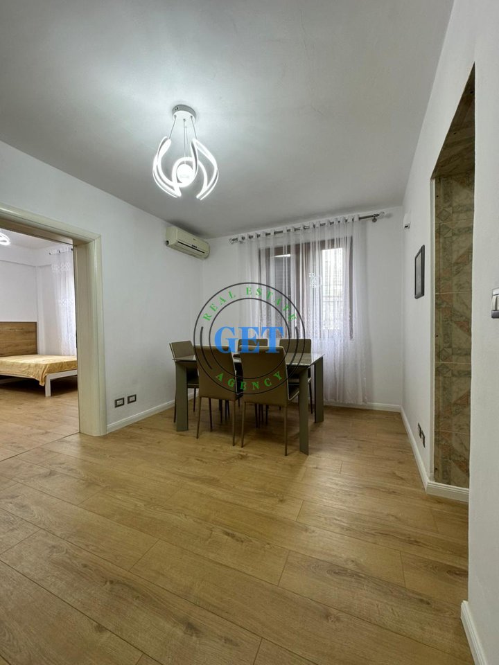 Shitet, Apartament 2+1,lagja 1 ,Vollga,Durrës.