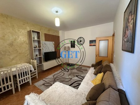 Qira, Apartament 1+1, Prane Poliklinikes, Durrës.
