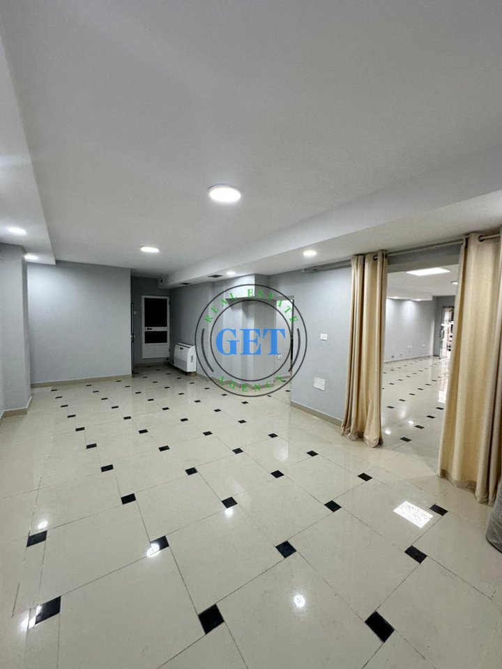 Qira, Ambient Biznesi, Tregu Vogel, Durres