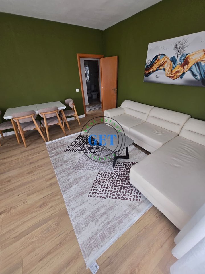 Shitet, Apartament 2+1, Plazh , Durres.