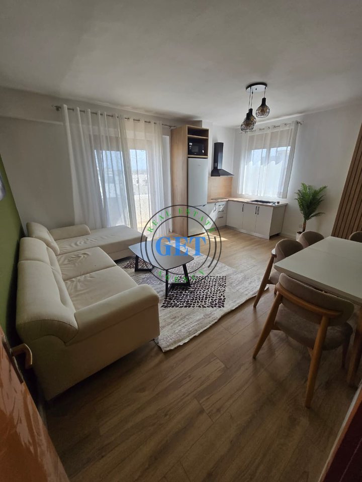 Shitet, Apartament 2+1, Plazh , Durres.