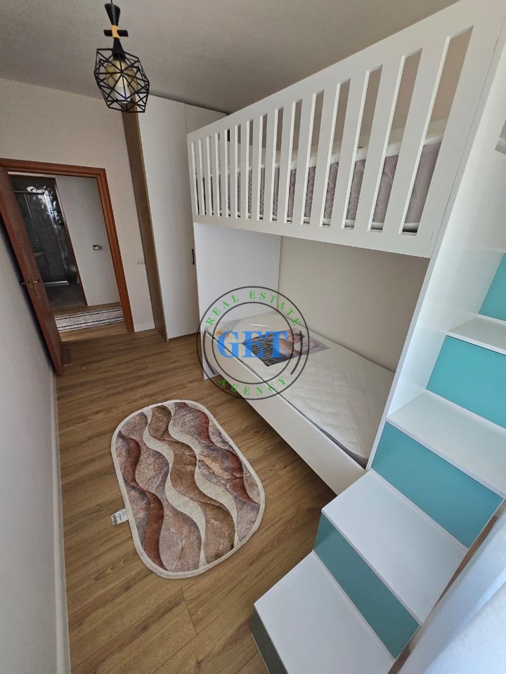 Shitet, Apartament 2+1, Plazh , Durres.