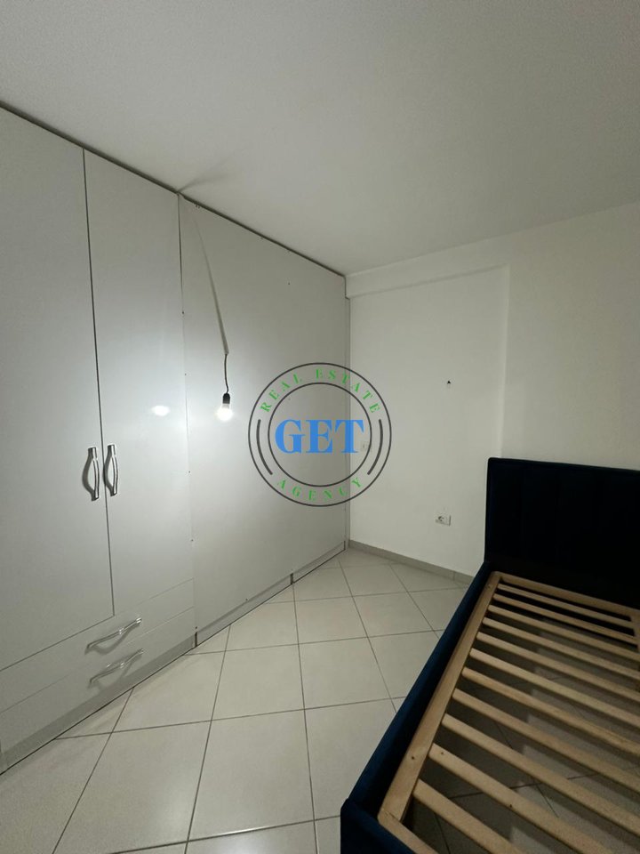 Qira, Apartament 2+1,lagjia 18, Durres!