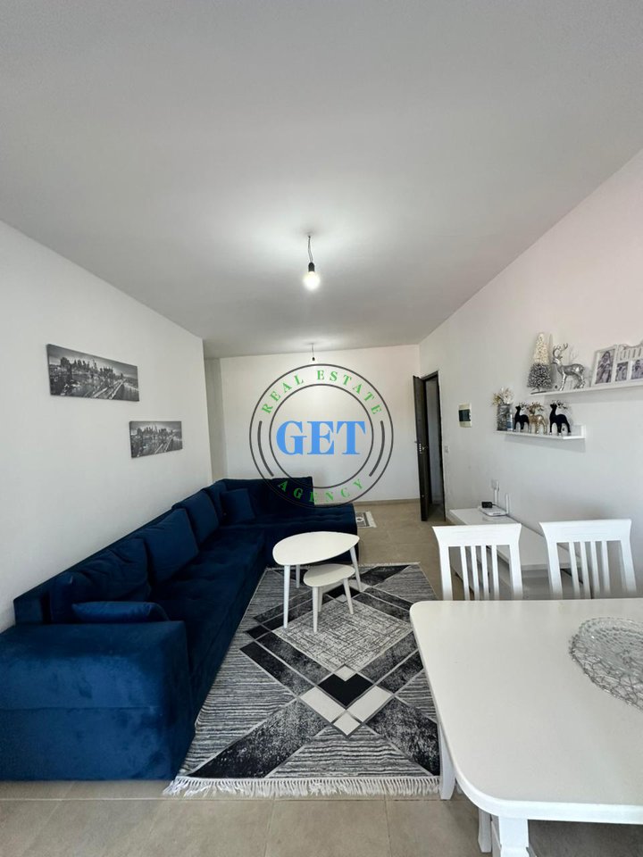 Qira, Apartament 2+1,lagjia 18, Durres!