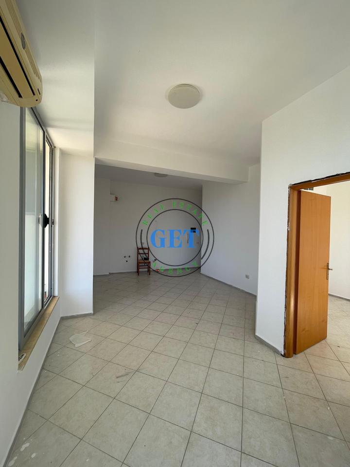 For sale, 1+1 Apartment with Sea View, Shkembi i Kavajes, Durres
