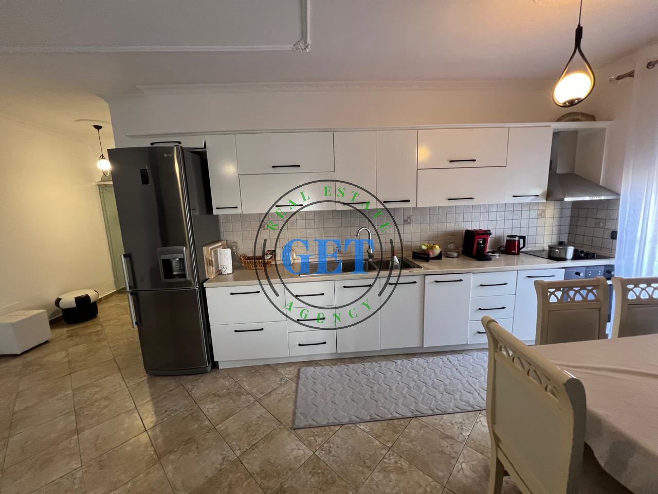 Shitet, Apartament 2+1+2 , Kompleksi Tocak – Durrës
