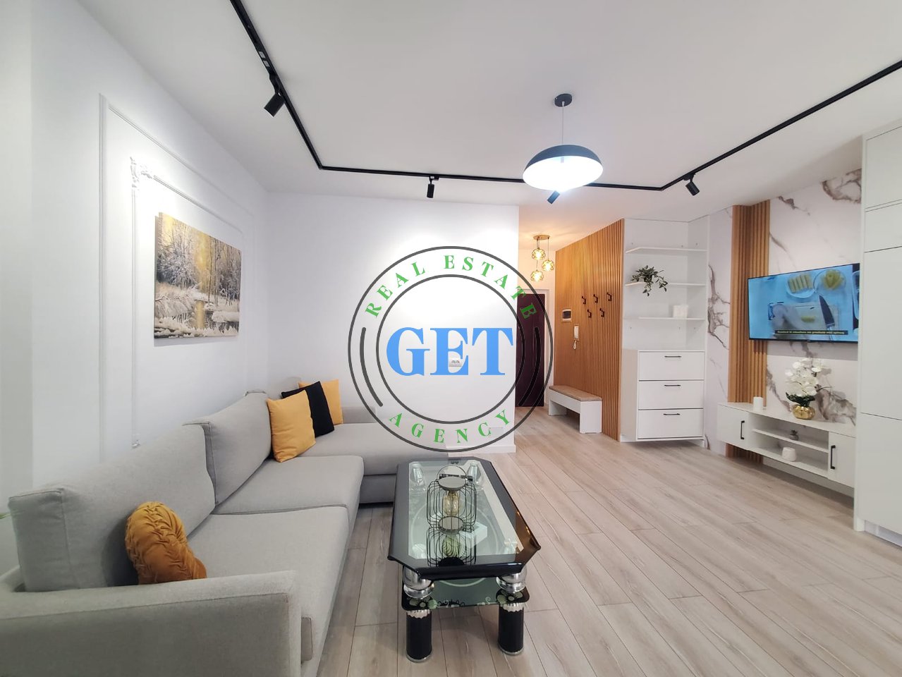 Shitet, Apartament 1+1,Rrota Kuqe Plazh  , Durres!!!!!