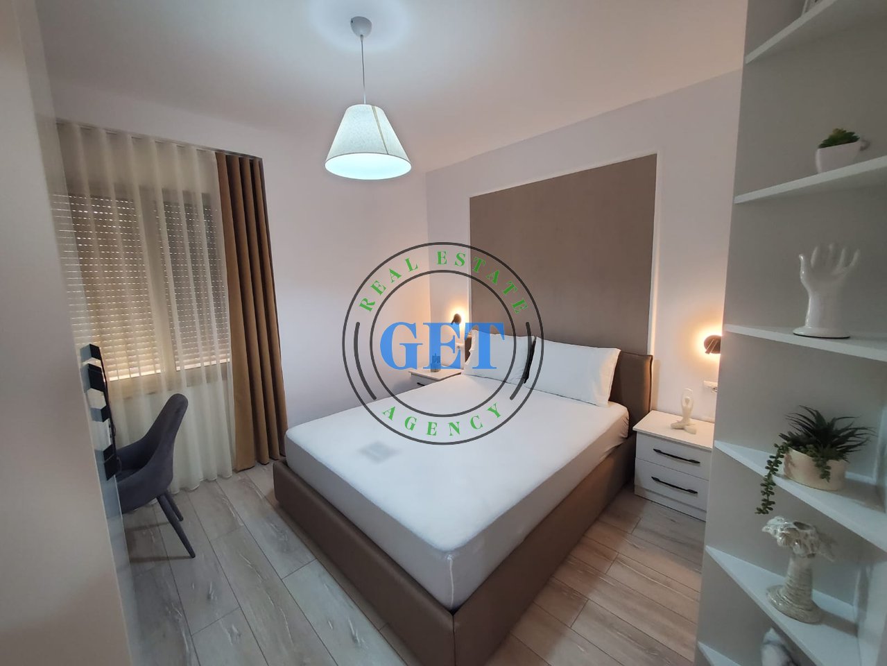 Shitet, Apartament 1+1,Rrota Kuqe Plazh  , Durres!!!!!