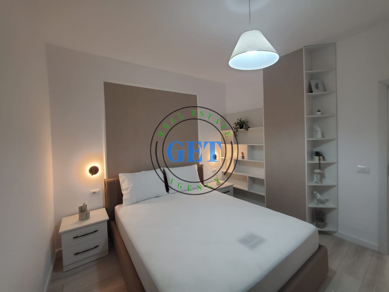 Shitet, Apartament 1+1,Rrota Kuqe Plazh  , Durres!!!!!