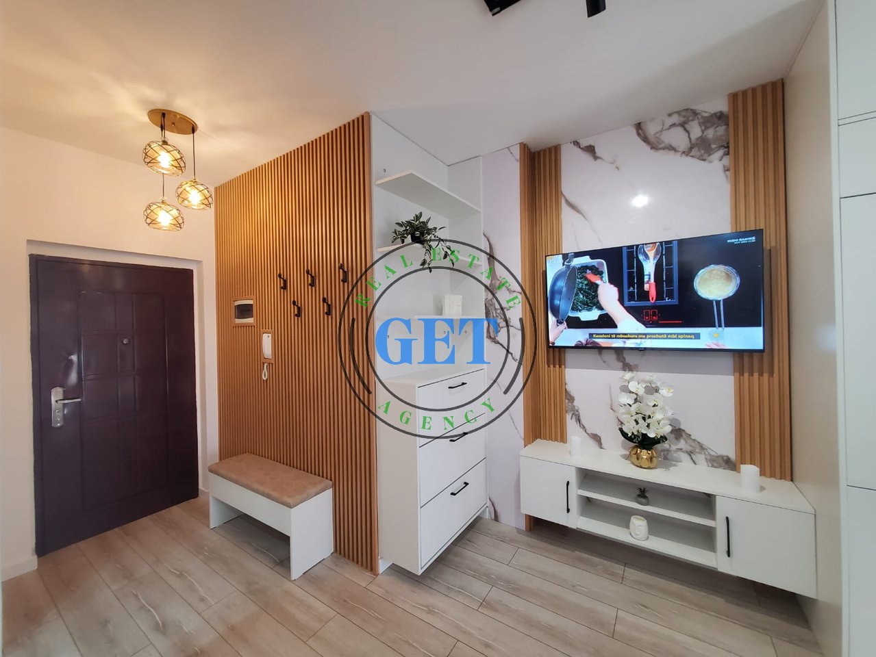 Shitet, Apartament 1+1,Rrota Kuqe Plazh  , Durres!!!!!