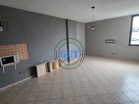 Qira, Apartament 2+1, lagjia 18, Durres