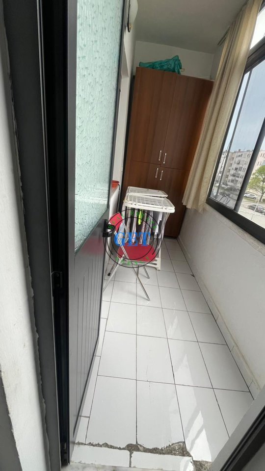 Jepet me Qira Apartament 2+1,Tek Stadiumi, Durrës