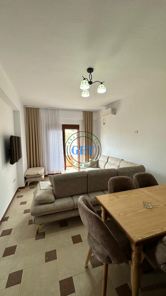 Appartamento 2+1+2 in Vendita, Spiaggia di Durrës (3ª Linea)