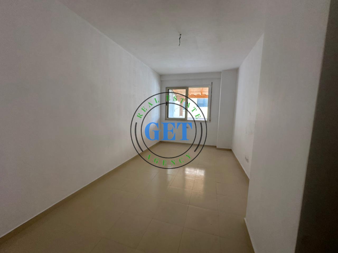 OKAZION, Appartamento 2+1+2 in Vendita, Ex URT, Durrës