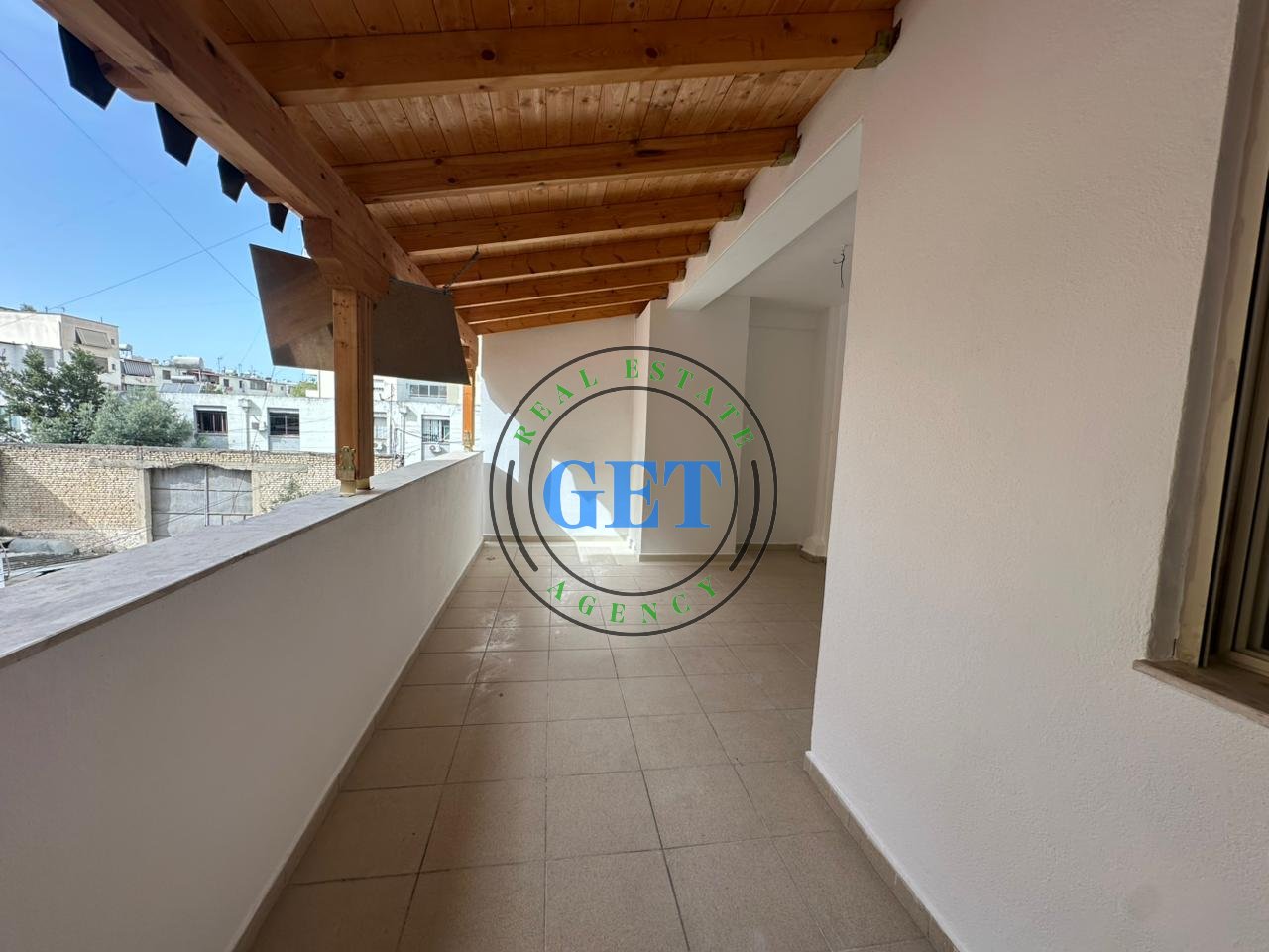 OKAZION, Appartamento 2+1+2 in Vendita, Ex URT, Durrës