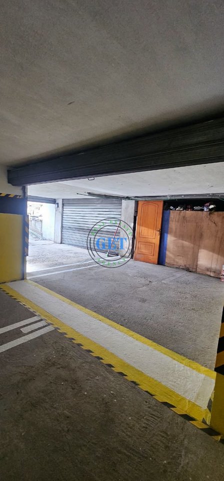 Garage in vendita nel Quartiere 4, Durrës