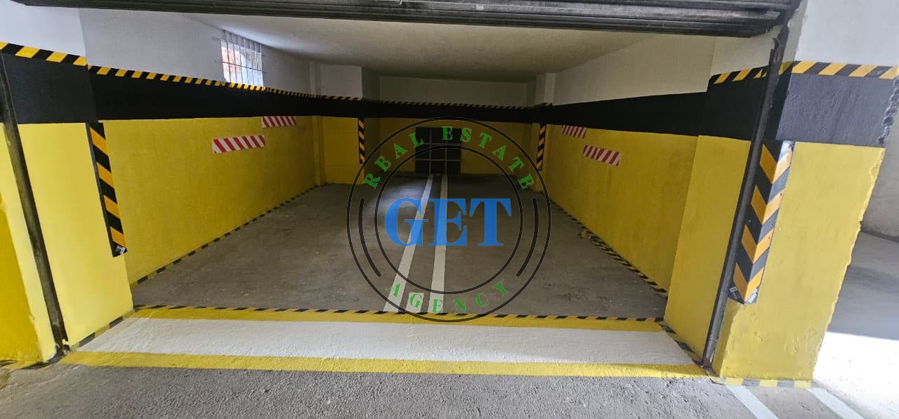 Garage in vendita nel Quartiere 4, Durrës