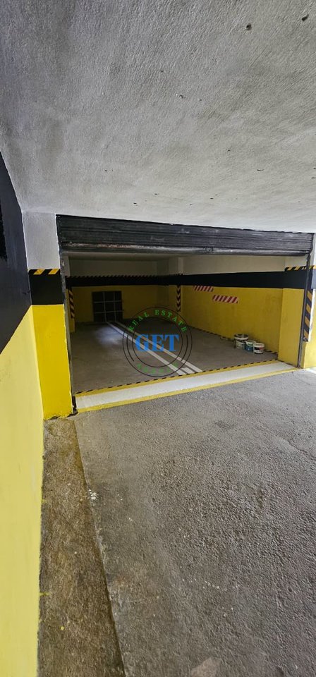 Garage in vendita nel Quartiere 4, Durrës