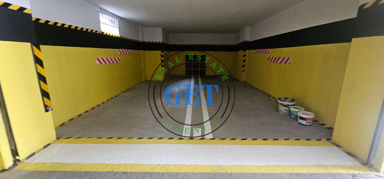 Garage in vendita nel Quartiere 4, Durrës