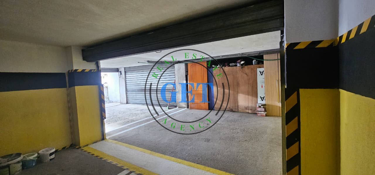 Garage in vendita nel Quartiere 4, Durrës
