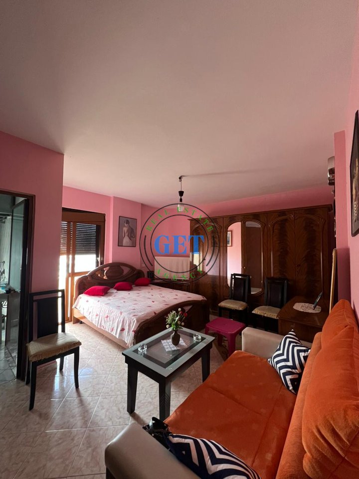 For rent, Studio apartment, Behind the Post Office, Beach, Durrës